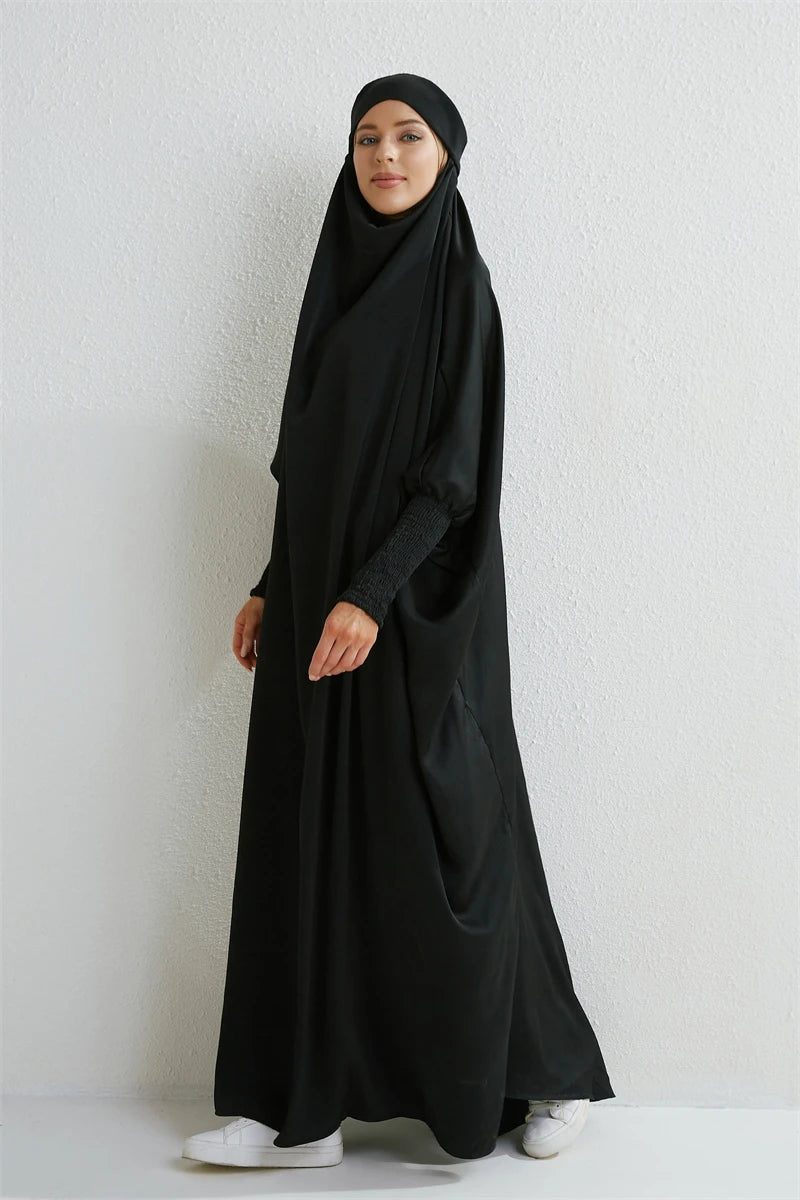 Ensemble Abaya Khimar – Élégance et Modestie
