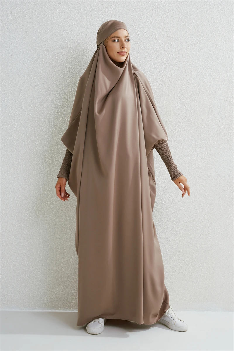 Ensemble Abaya Khimar – Élégance et Modestie